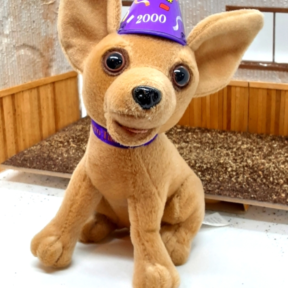 Stuffed Taco Bell Dog